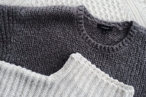 Cardigan / Sweater / Jumper